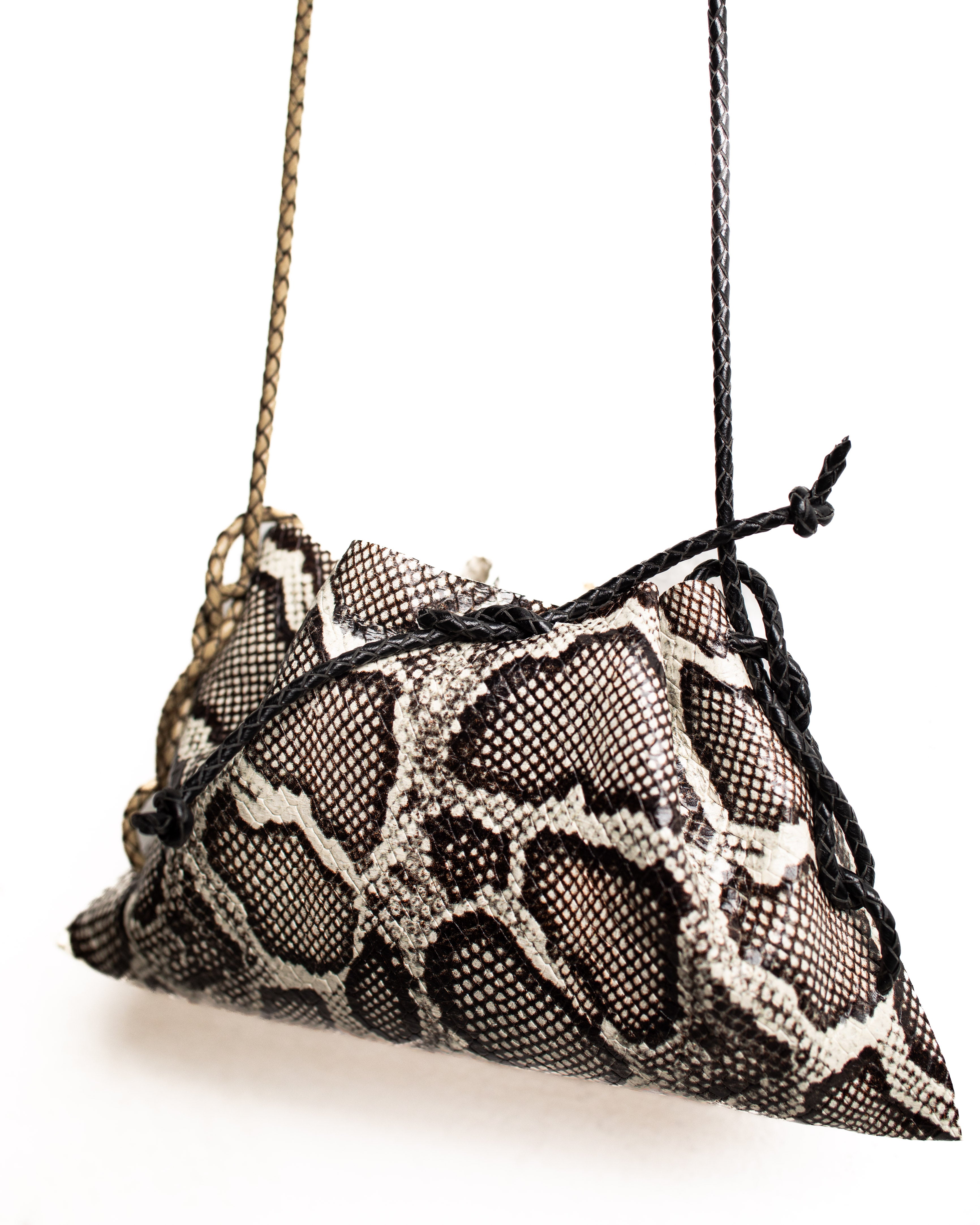 Poche Austin in PM “Sin”